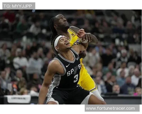 2013年湖人与马刺季后赛对决回顾及精彩瞬间分析