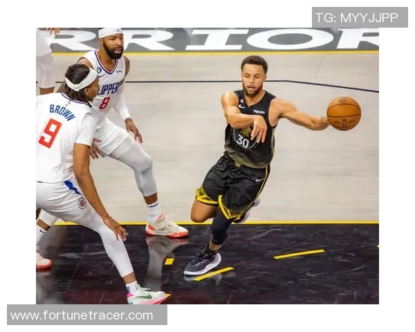 2018年12月23日勇士对快船精彩直播回顾与赛后分析